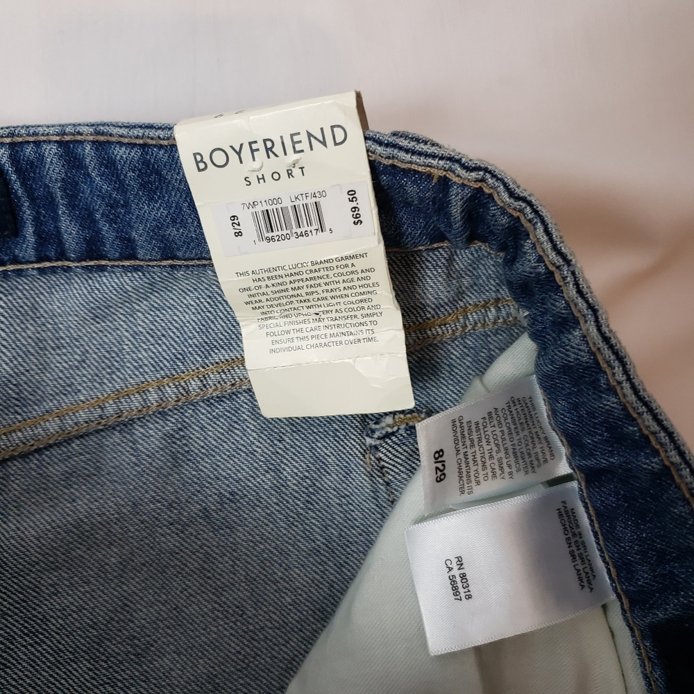 Lucky Brand Boyfriend High Rise Distressed Jean Shorts Size 8 NWOT - Picture 6 of 9